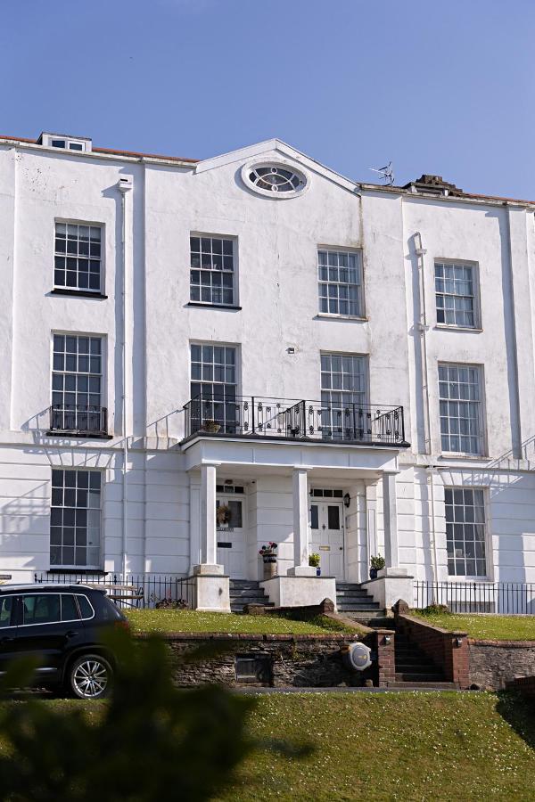 Paramount Apartments Ilfracombe, Arty Seaside Holiday Apartments المظهر الخارجي الصورة