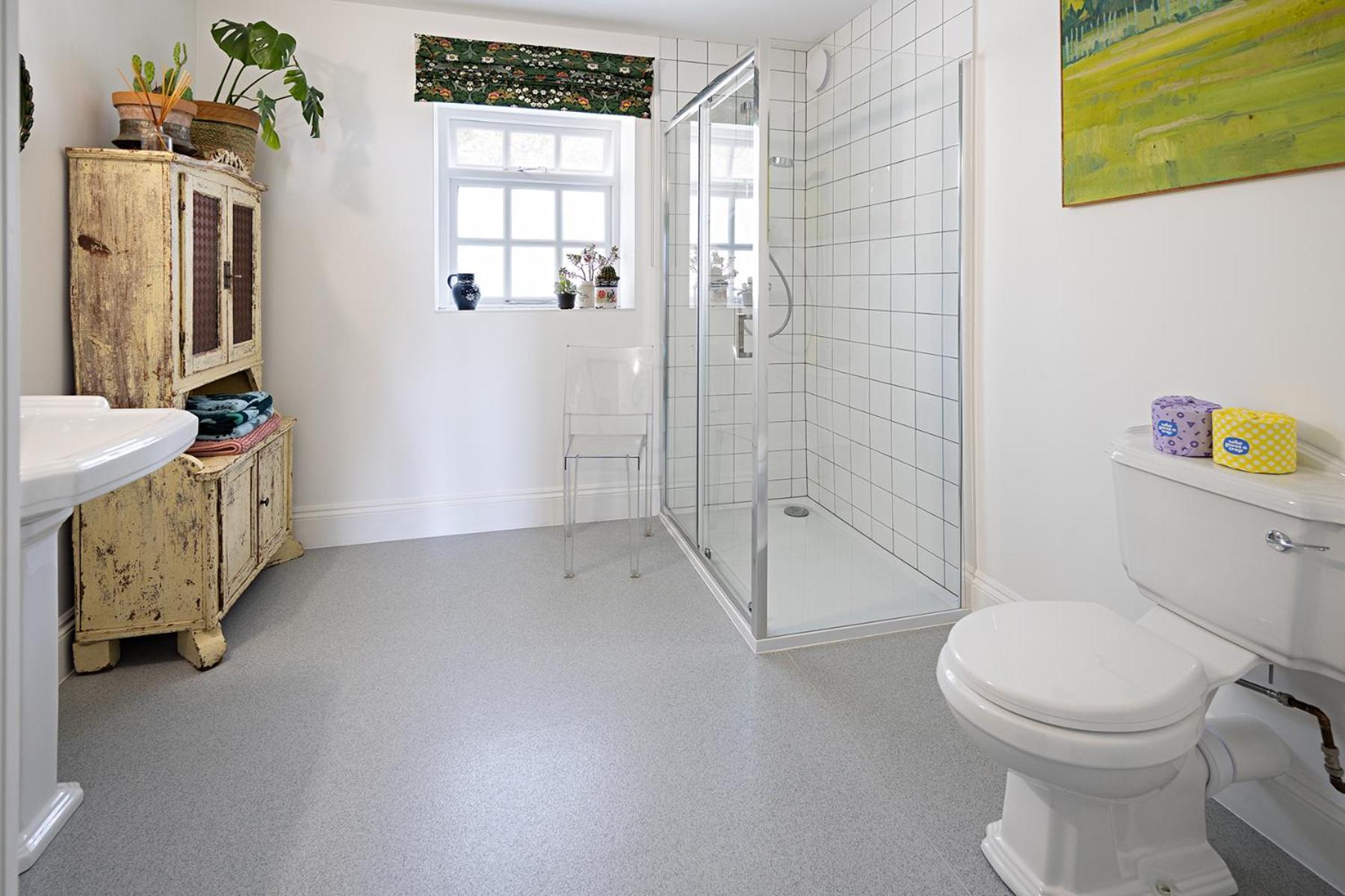 Paramount Apartments Ilfracombe, Arty Seaside Holiday Apartments الغرفة الصورة